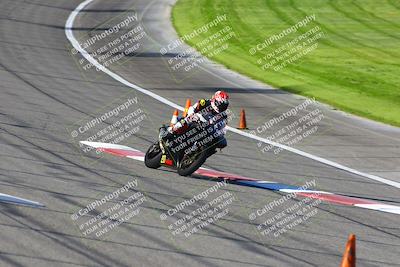 media/Jan-21-2023-Fastrack Riders (Sat) [[fcf3f88a30]]/Level 4/Session 2 Nascar 1/